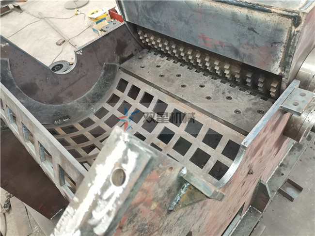 模板破碎機