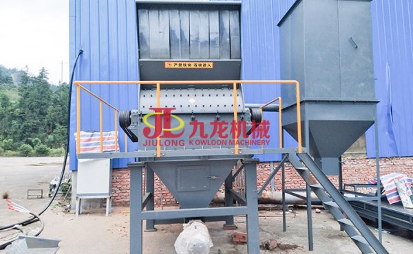樹枝粉碎機在夏季樹枝粉碎機廠家使用時應該注意什么